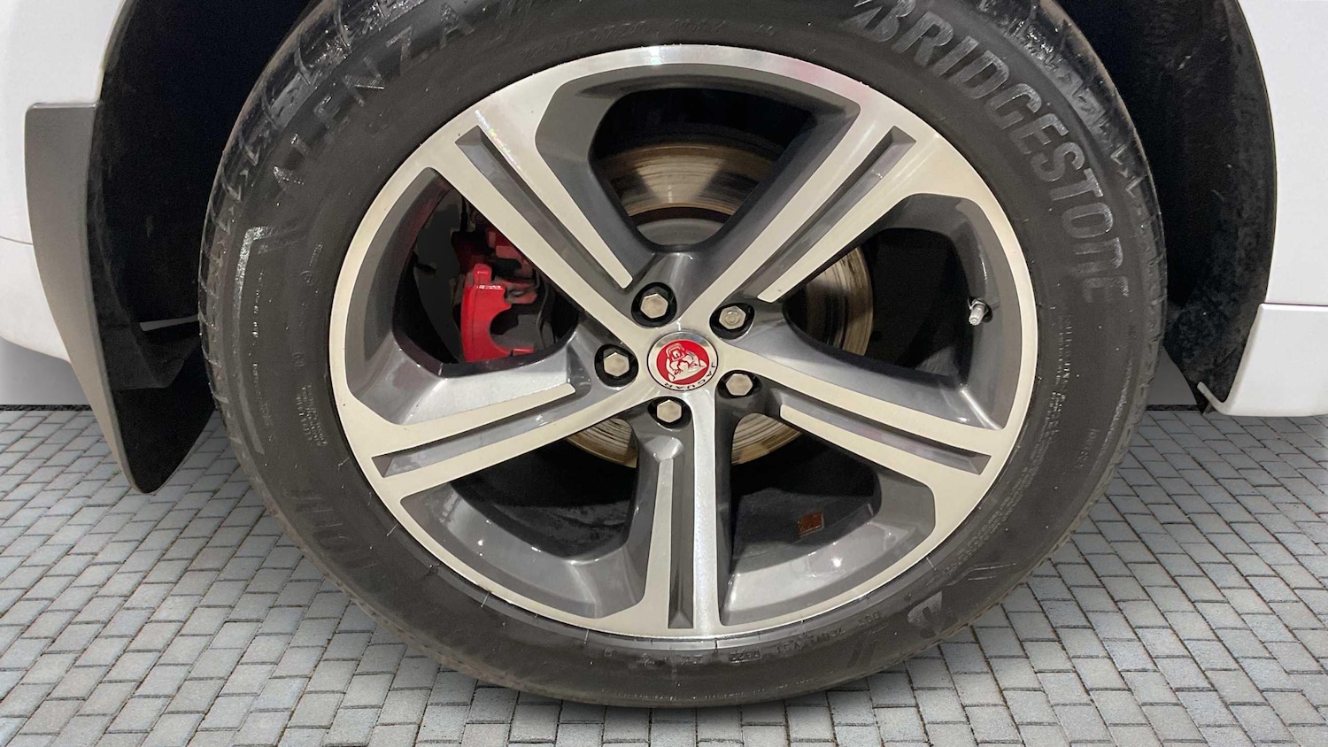 Used Jaguar F-Pace 2017 for sale - 77397788: Photo 7