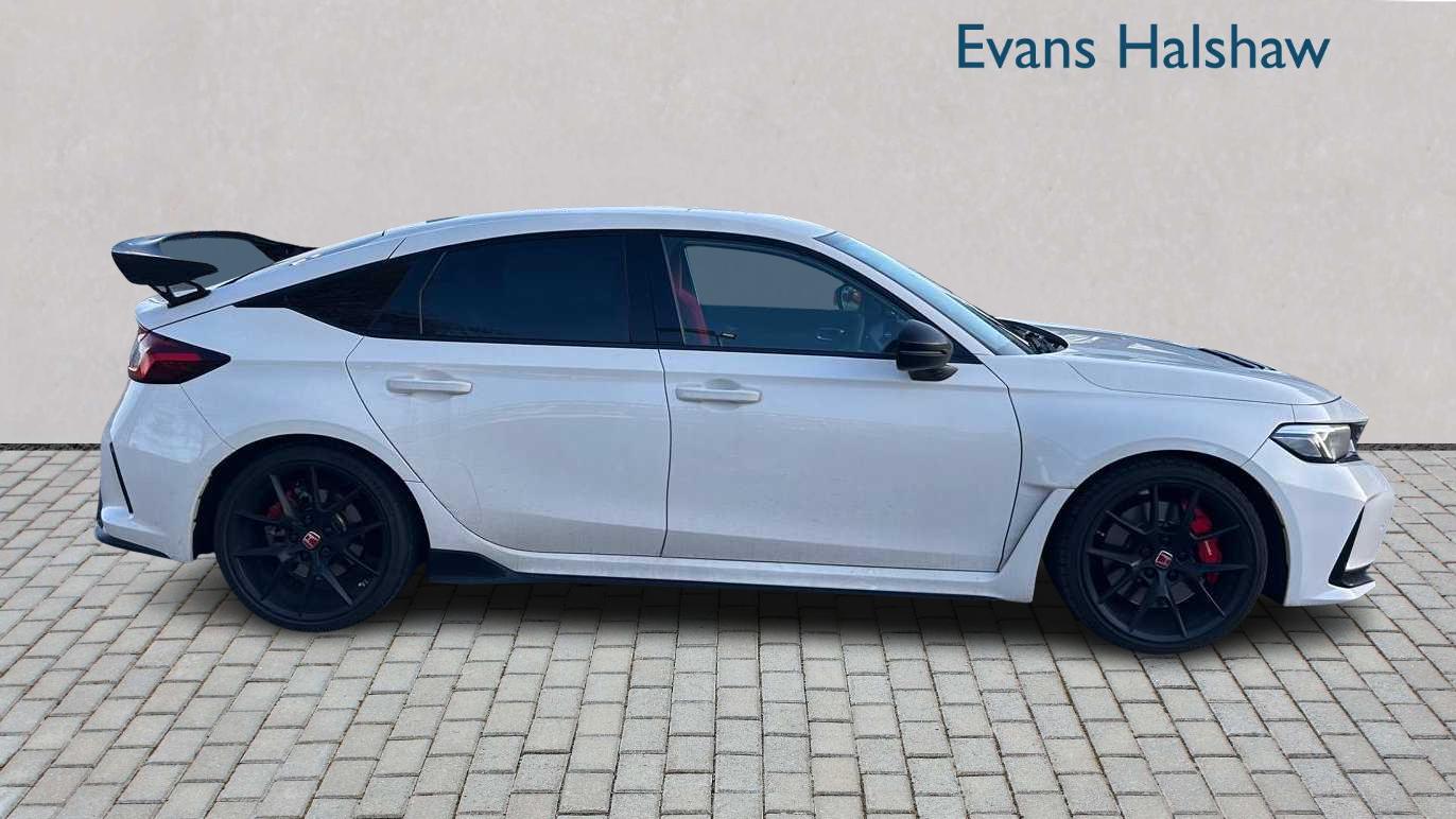 Used Honda Civic 2023 for sale - 77674735: Photo 3