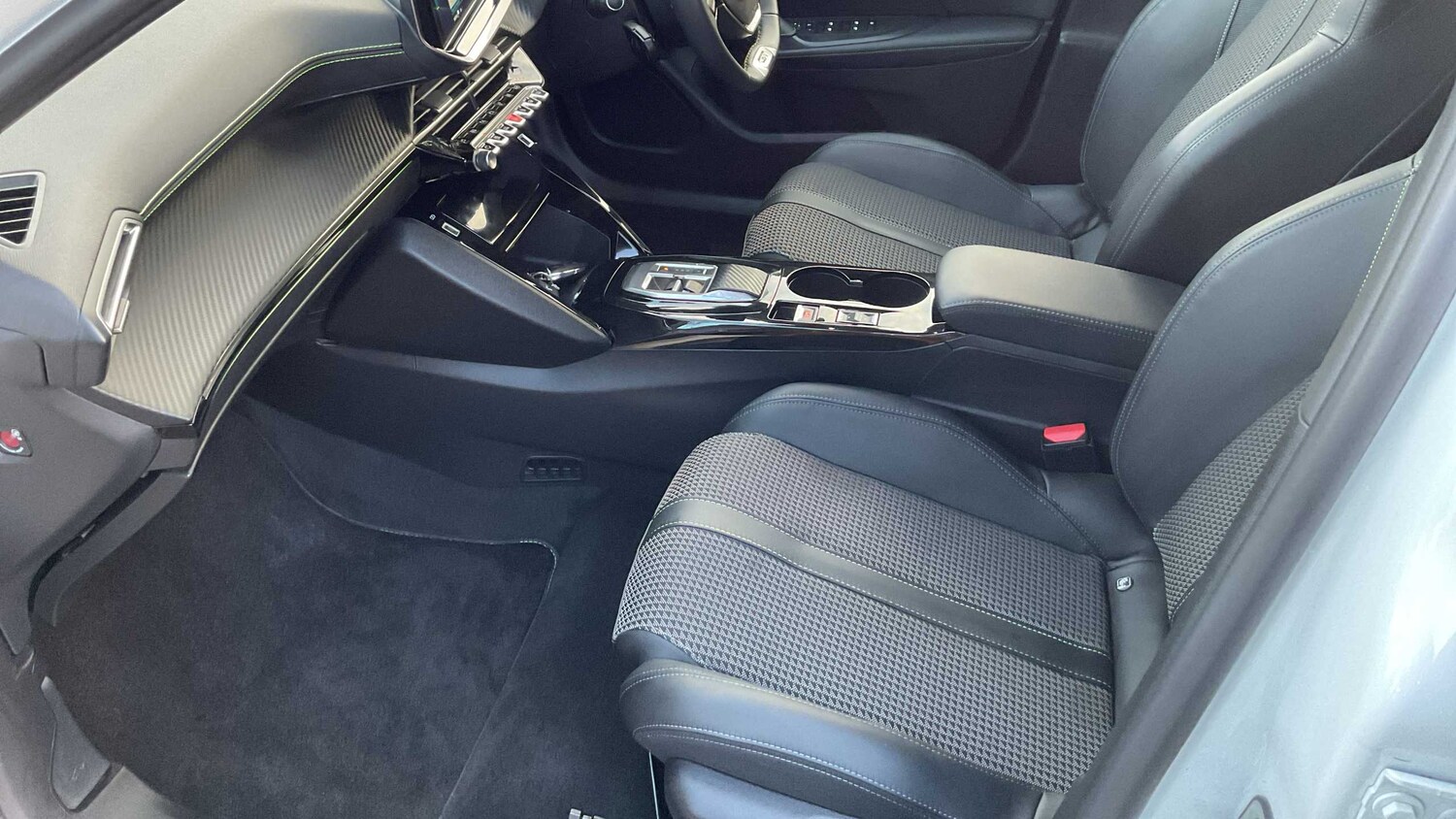 Used Peugeot 2008 2022 for sale - 77076560: Photo 16