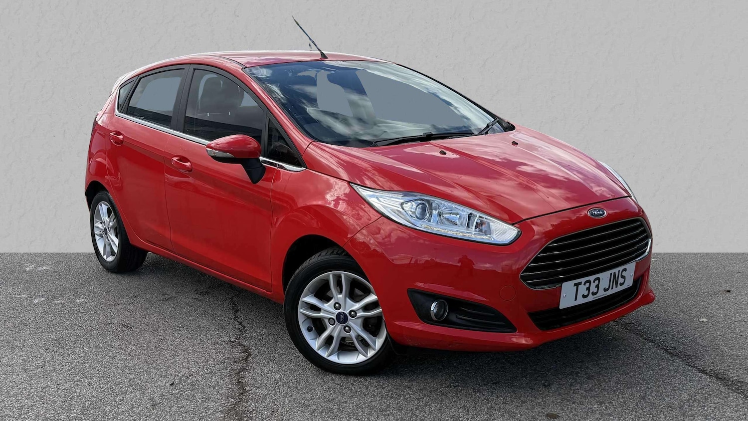 Used Ford Fiesta 2015 for sale - 76063429: Photo 1