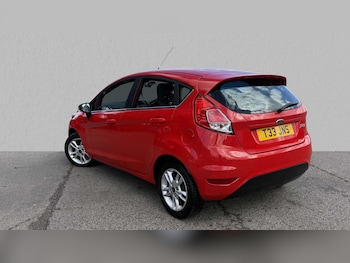 Used Ford Fiesta 2015 for sale - 76063429: Photo 2