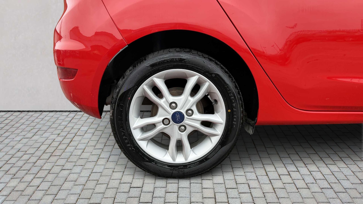 Used Ford Fiesta 2015 for sale - 76063429: Photo 9