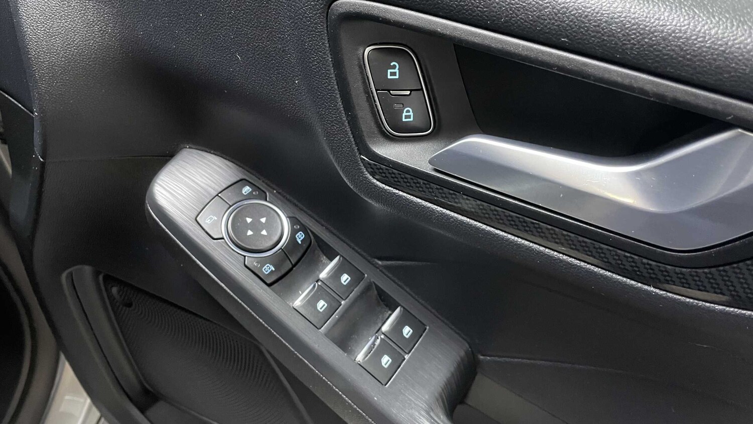 Used Ford Kuga 2022 for sale - 75903160: Photo 14
