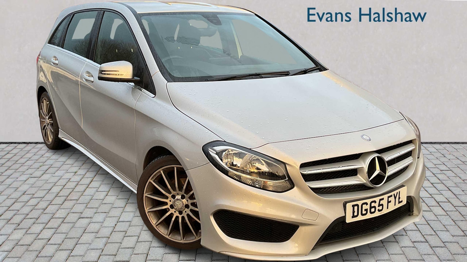 Used Mercedes-Benz B Class 2015 for sale - 76672940: Photo 1