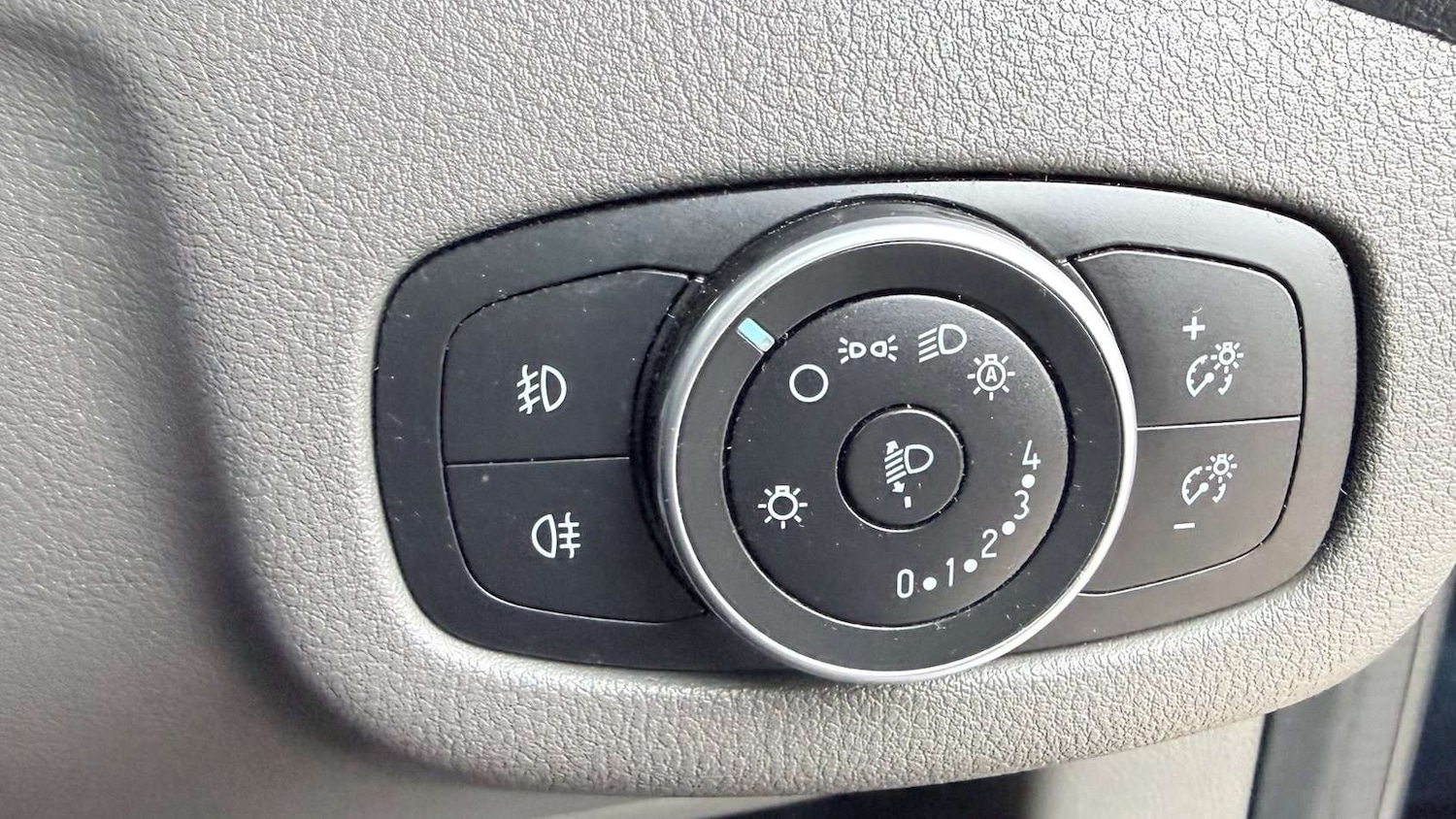 Used Ford Transit Connect 2020 for sale - 76967954: Photo 20