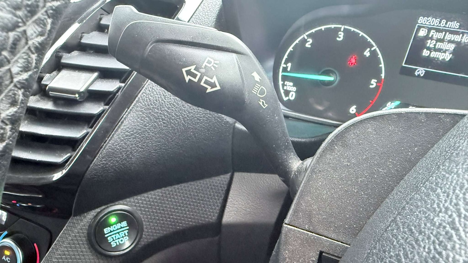 Used Ford Transit Connect 2020 for sale - 76967954: Photo 32