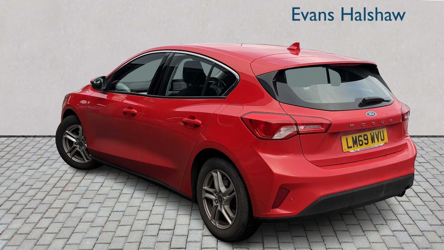 Used Ford Focus 2020 for sale - 76636768: Photo 2