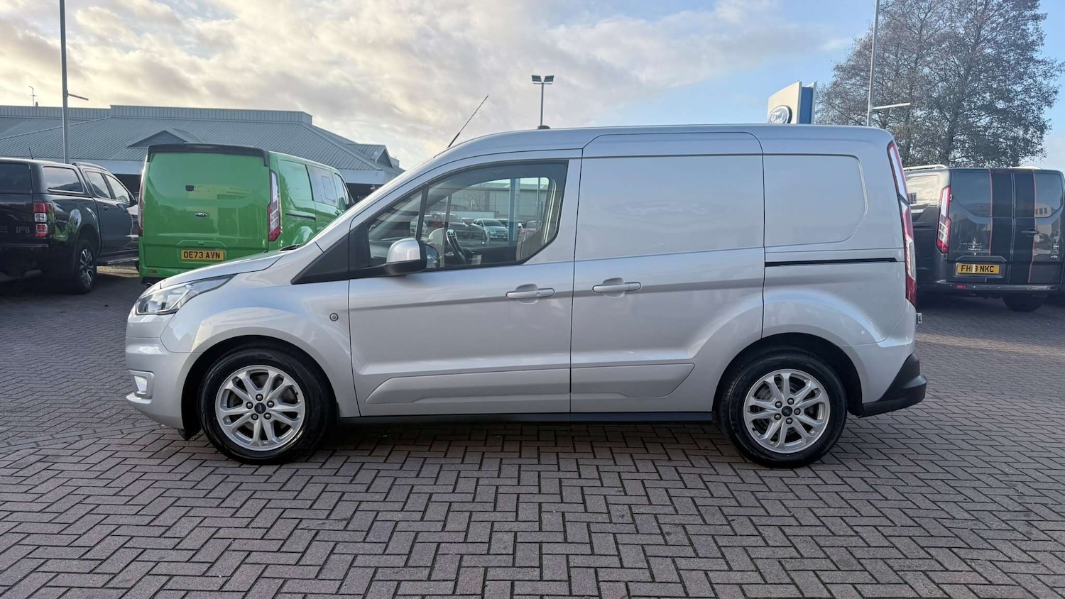 Used Ford Transit Connect 2019 for sale - 76902313: Photo 4