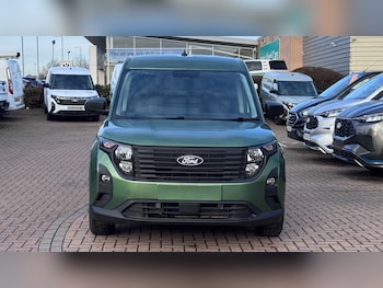 Used Ford Transit Courier 2025 for sale - 76842952: Photo