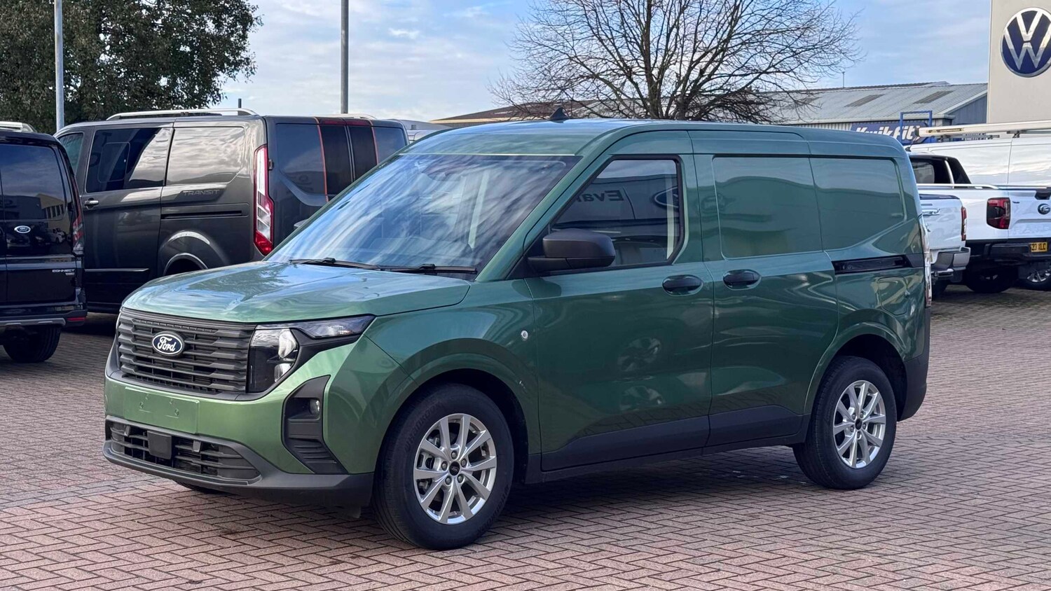 Used Ford Transit Courier for sale - 76842952: Photo 3