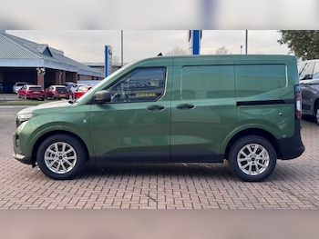 Used Ford Transit Courier 2025 for sale - 76842952: Photo