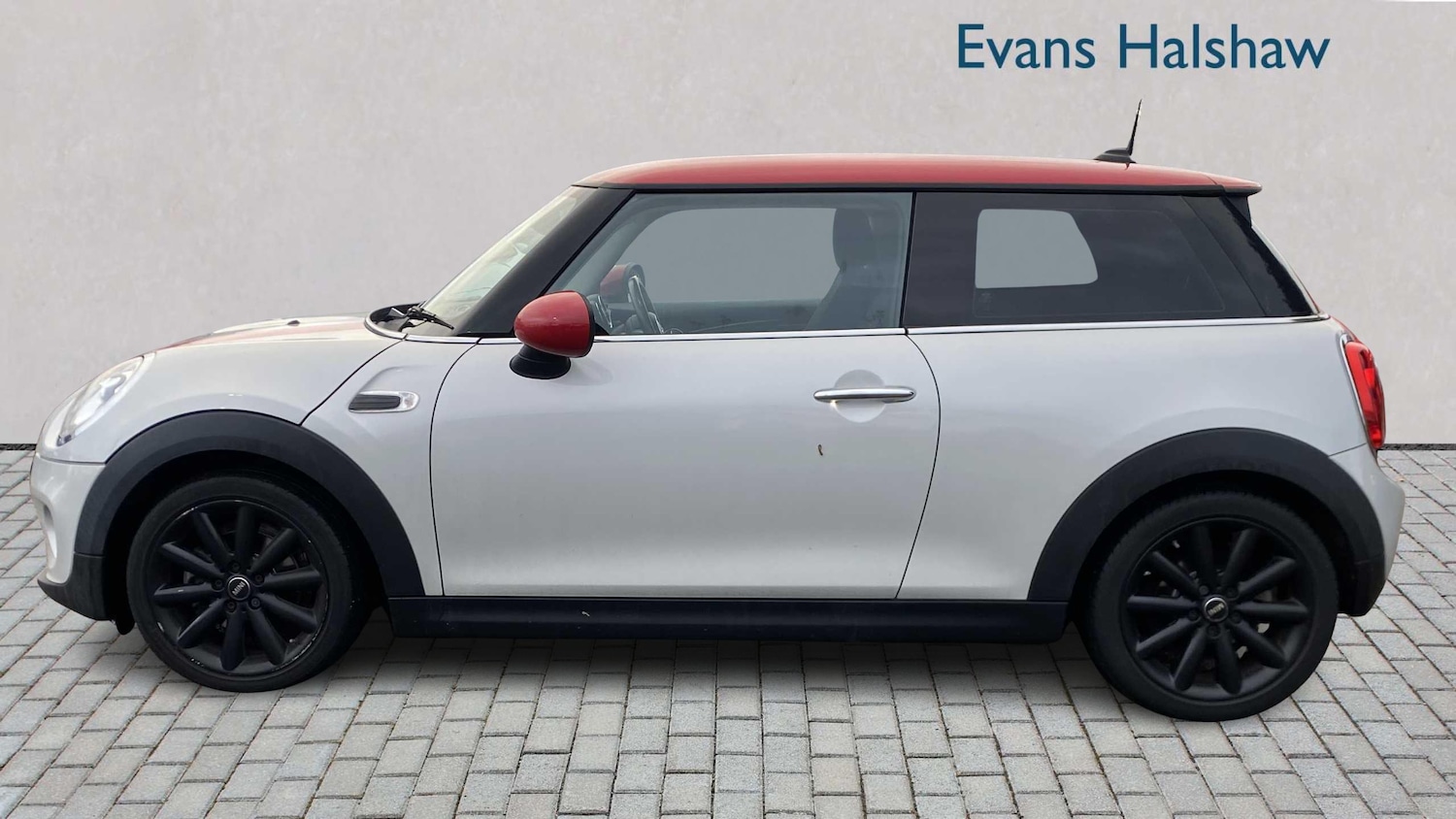 Used MINI Hatch 2018 for sale - 76732409: Photo 5