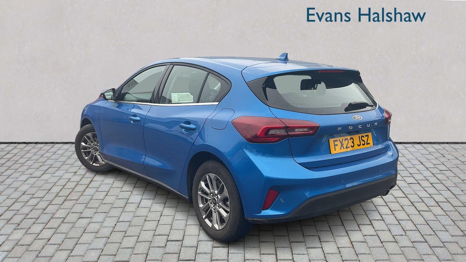 Used Ford Focus 2023 for sale - 77373855: Photo 2