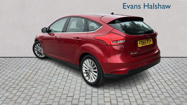 Used Ford Focus 2015 for sale - 76286344: Photo 2
