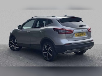 Used Nissan Qashqai 2019 for sale - 76045108: Photo 2
