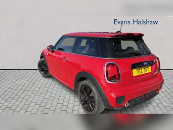 Used MINI Hatch 2021 for sale - 77960786: Photo