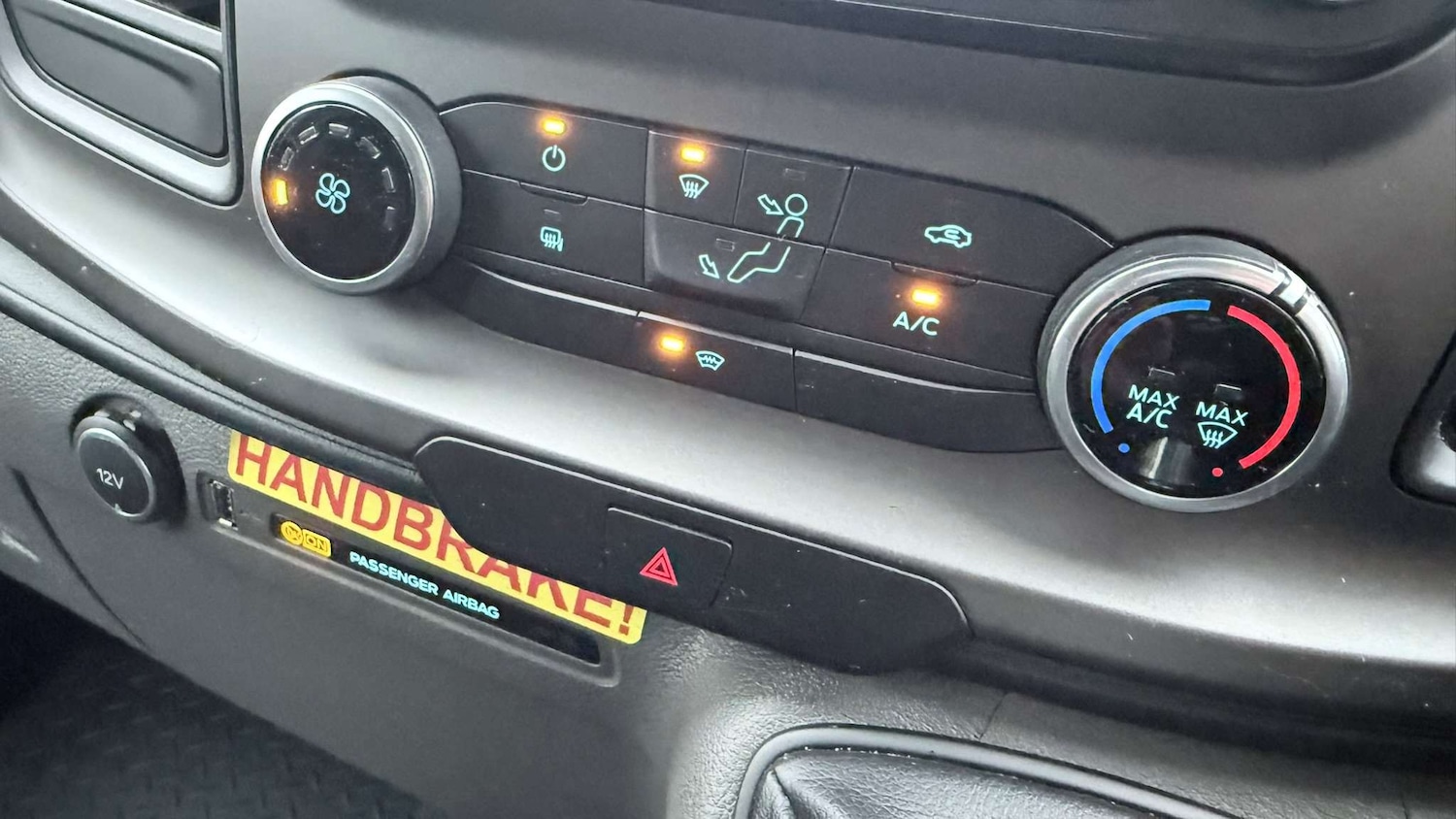 Used Ford Transit Custom 2018 for sale - 77158417: Photo 27