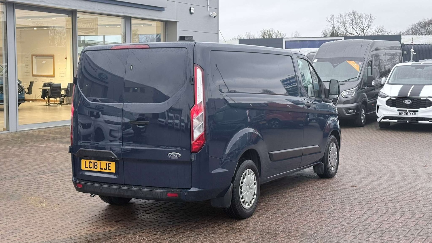 Used Ford Transit Custom 2018 for sale - 77158417: Photo 8