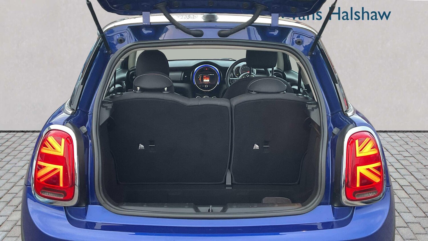 Used MINI Hatch 2018 for sale - 76732318: Photo 8