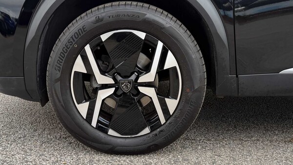 Used Peugeot 2008 2023 for sale - 75661349: Photo 11