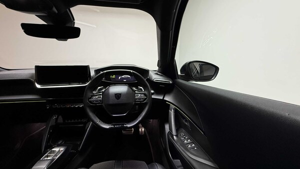 Used Peugeot 2008 2023 for sale - 75661349: Photo 29