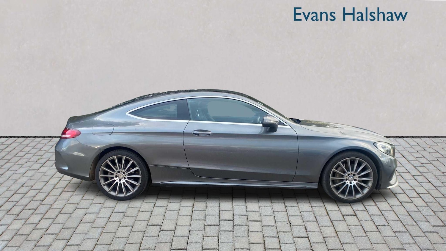 Used Mercedes-Benz C Class 2016 for sale - 76447598: Photo 4