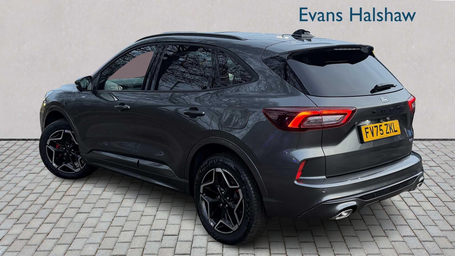 Used Ford Kuga 2025 for sale - 77943049: Photo 2