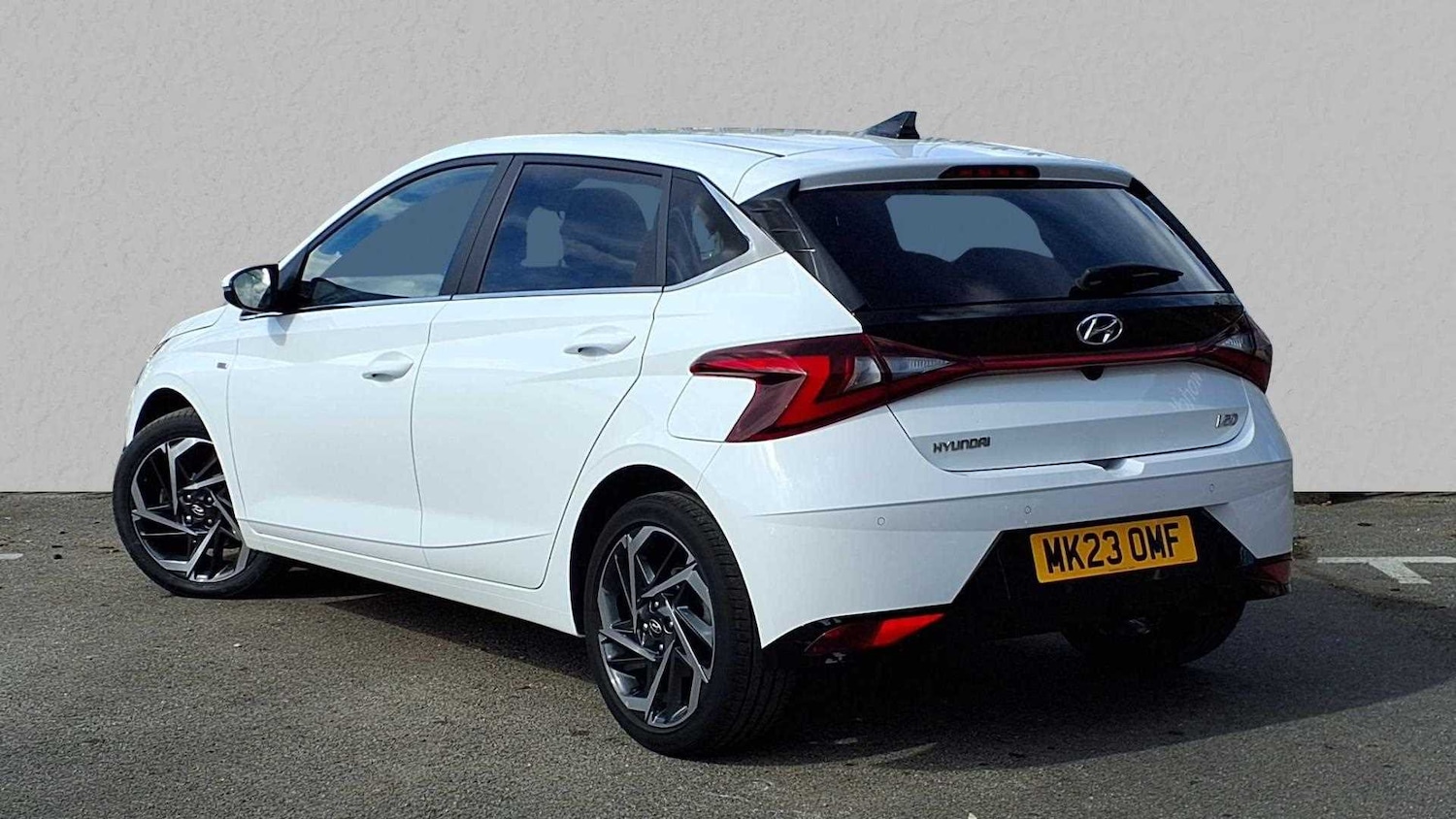 Used Hyundai i20 2023 for sale - 77842385: Photo 2
