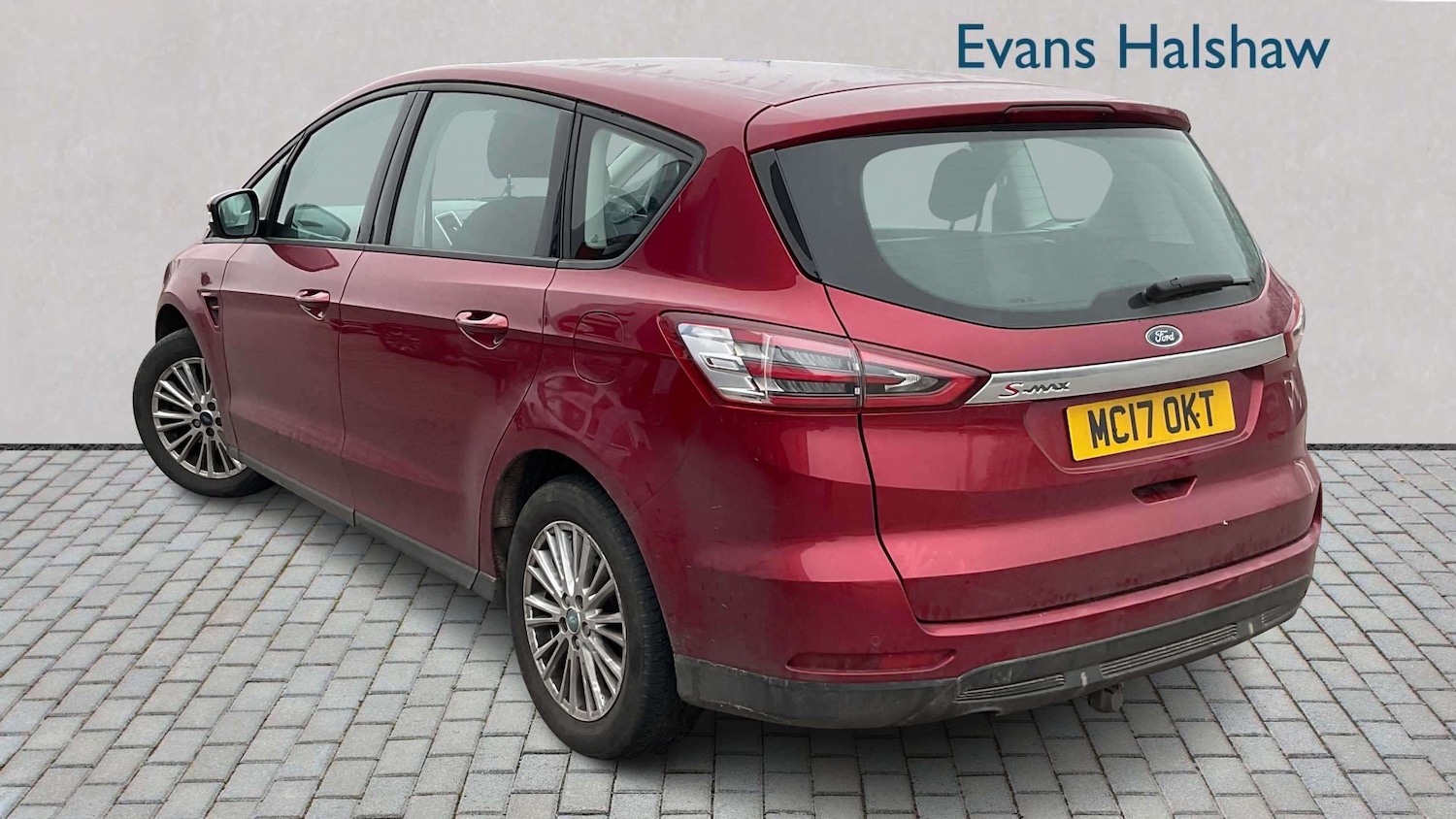 Used Ford S-Max 2017 for sale - 77827256: Photo 3