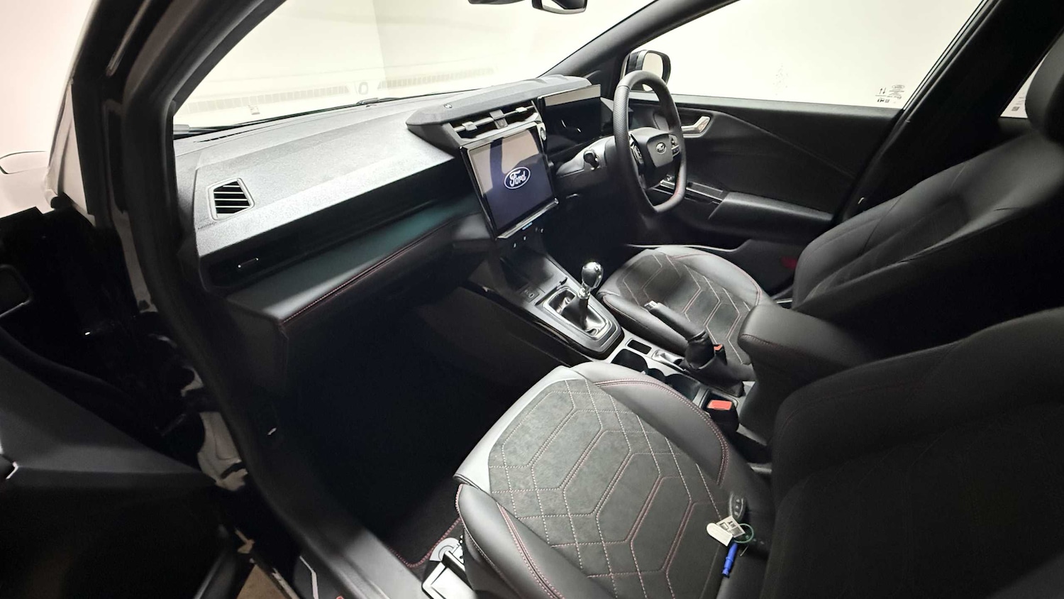 Used Ford Puma 2025 for sale - 76916133: Photo 32