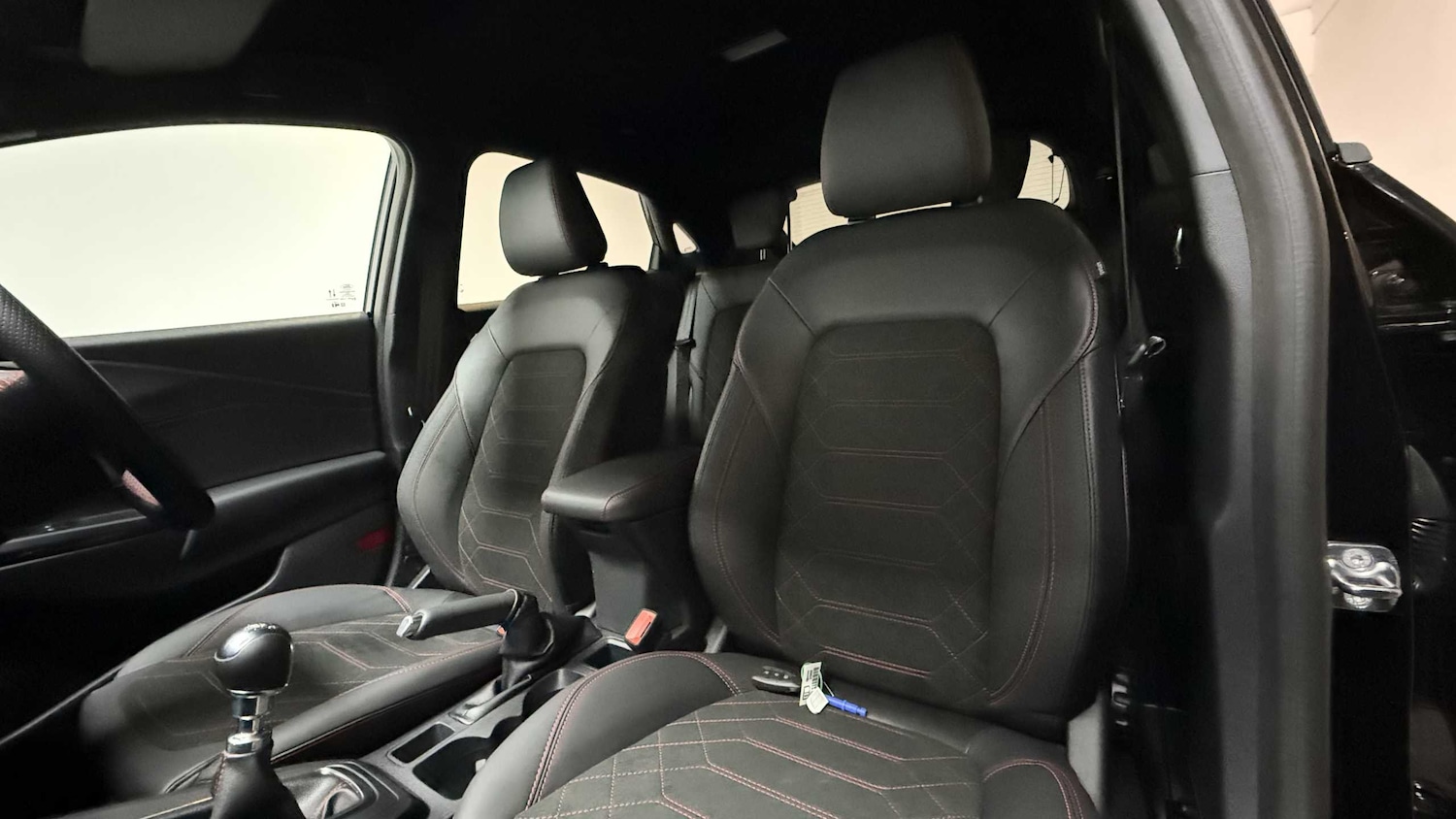 Used Ford Puma 2025 for sale - 76916133: Photo 33