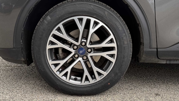 Used Ford Kuga 2022 for sale - 75626095: Photo 12