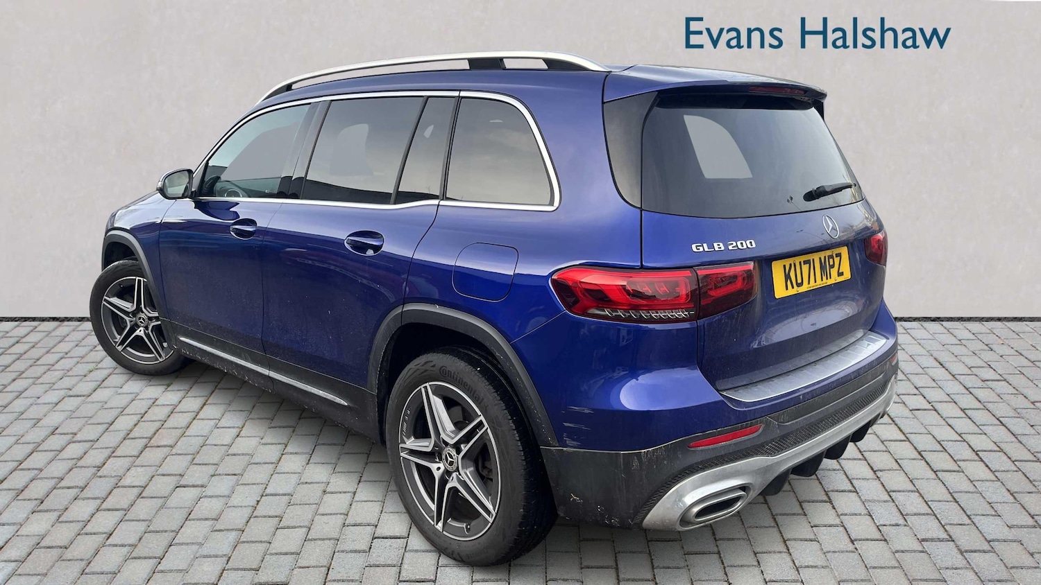 Used Mercedes-Benz GLB 2022 for sale - 77032288: Photo 2