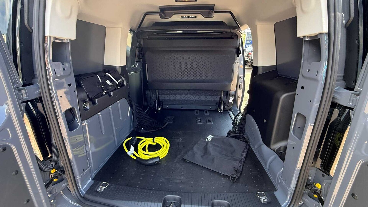 Used Ford Transit Connect 2025 for sale - 76063425: Photo 12