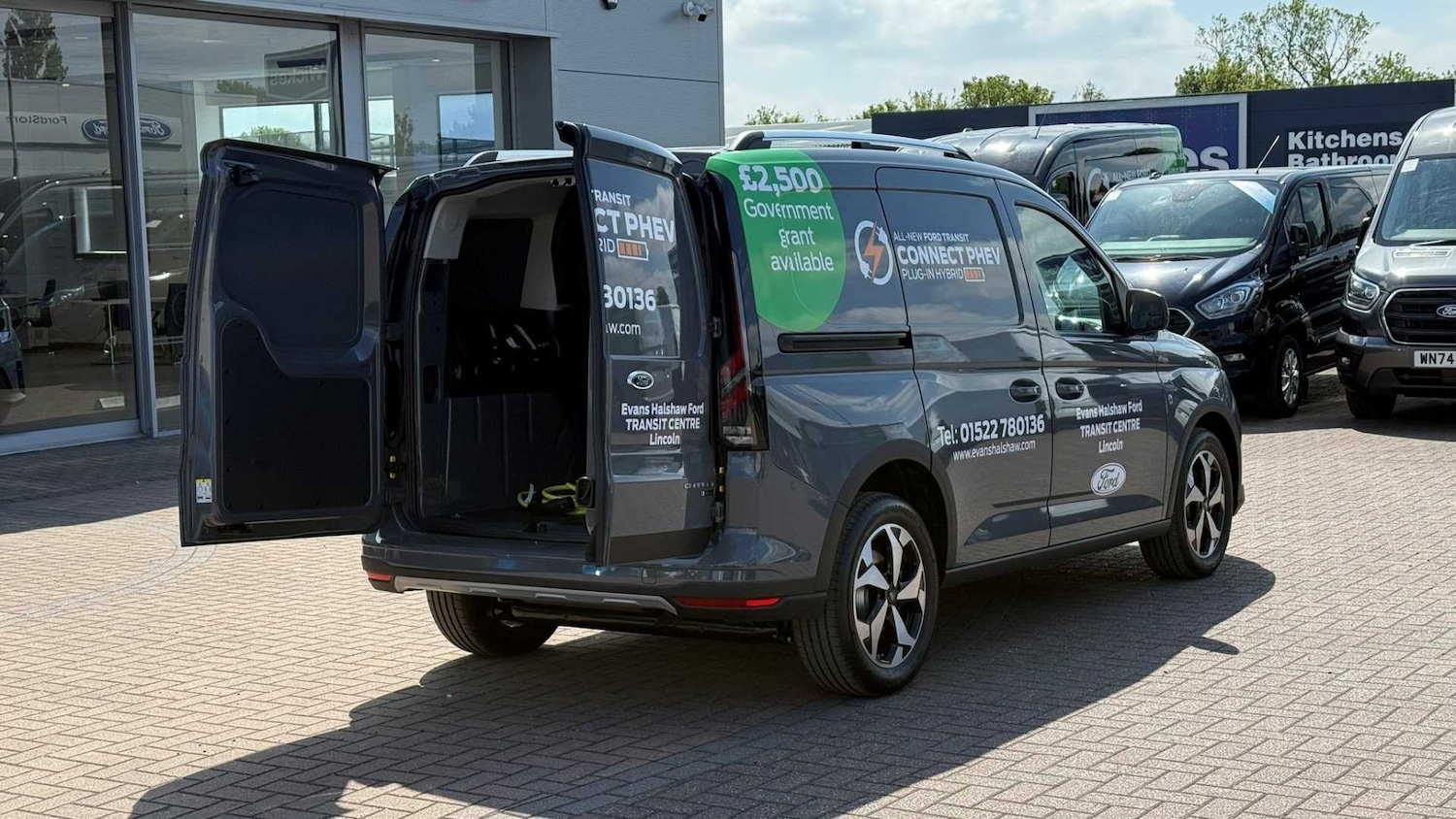 Used Ford Transit Connect 2025 for sale - 76063425: Photo 13