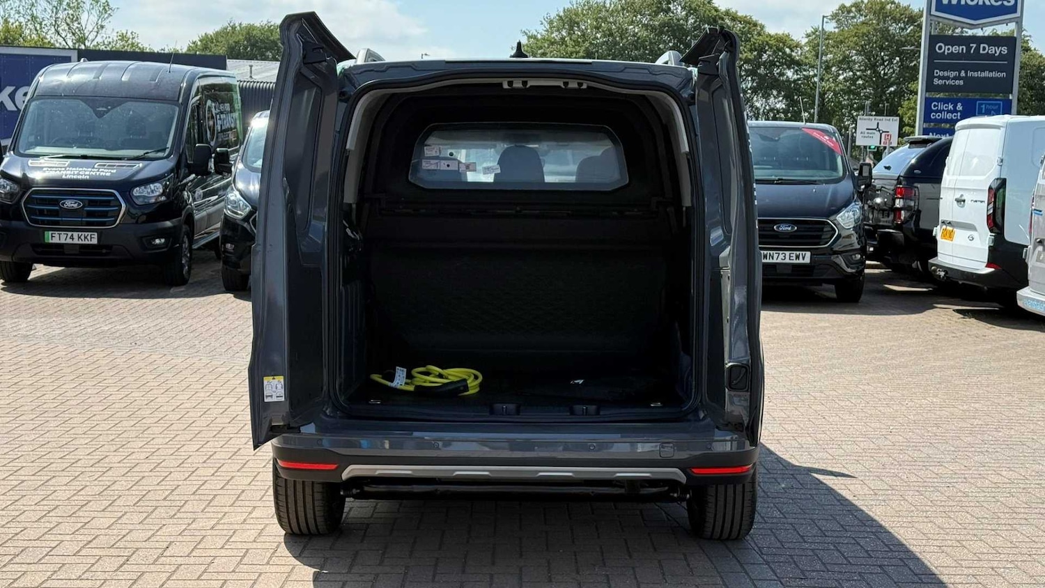 Used Ford Transit Connect 2025 for sale - 76063425: Photo 14