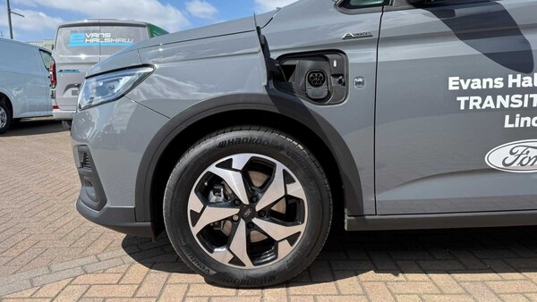 Used Ford Transit Connect 2025 for sale - 76063425: Photo 19