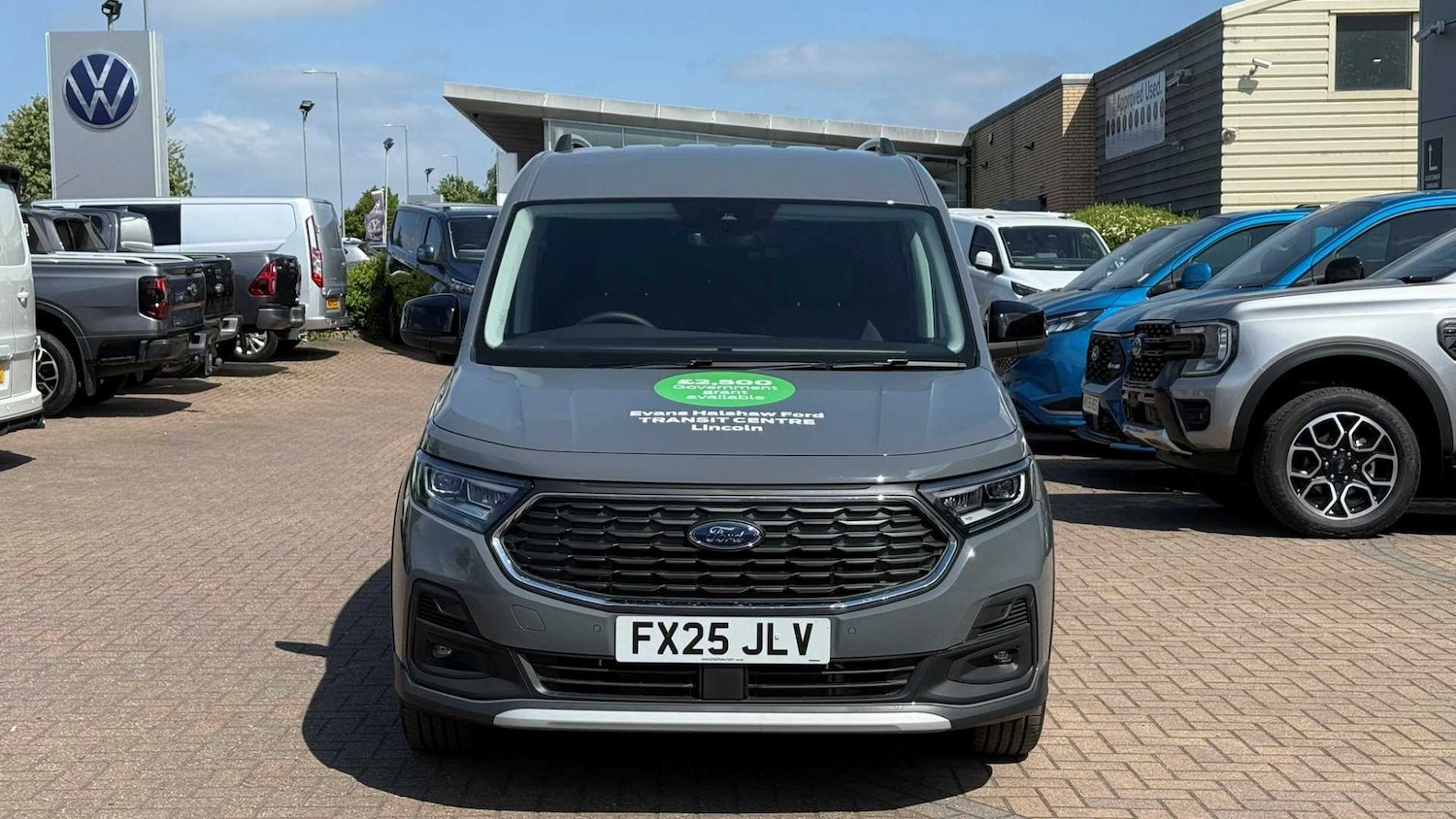 Used Ford Transit Connect 2025 for sale - 76063425: Photo 2