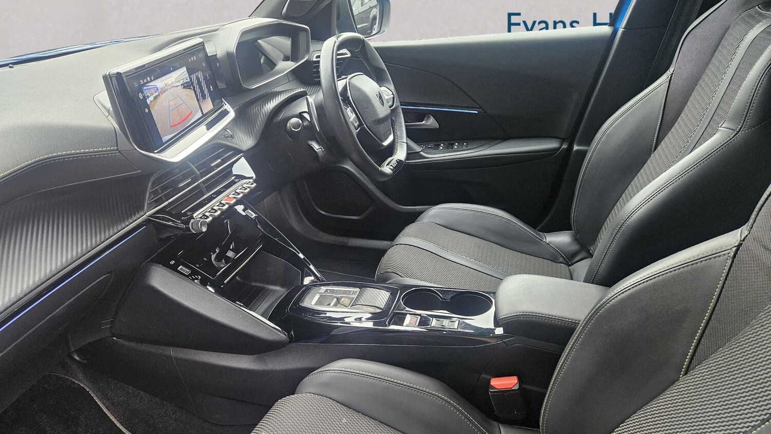 Used Peugeot 2008 2023 for sale - 76339664: Photo 13