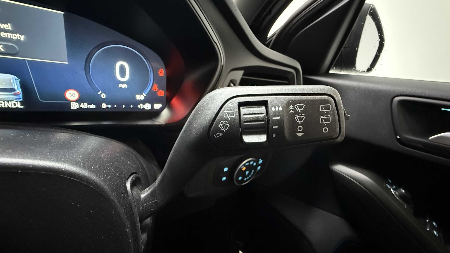 Used Ford Focus 2025 for sale - 76916224: Photo 18