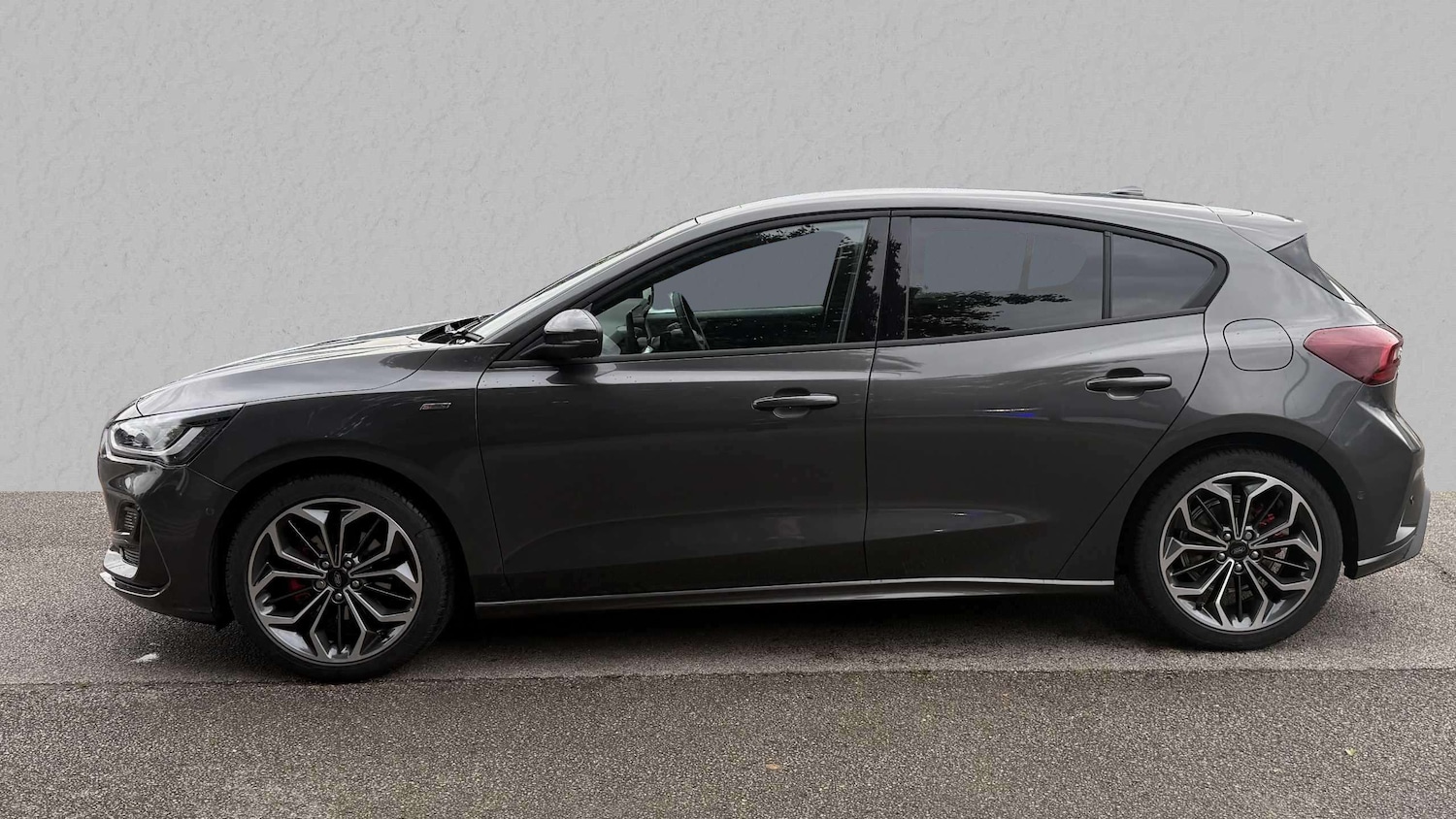 Used Ford Focus 2025 for sale - 76916224: Photo 4