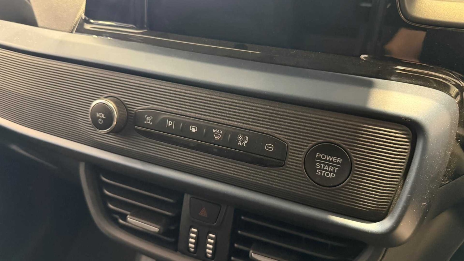 Used Ford Transit Courier for sale - 77068610: Photo 16