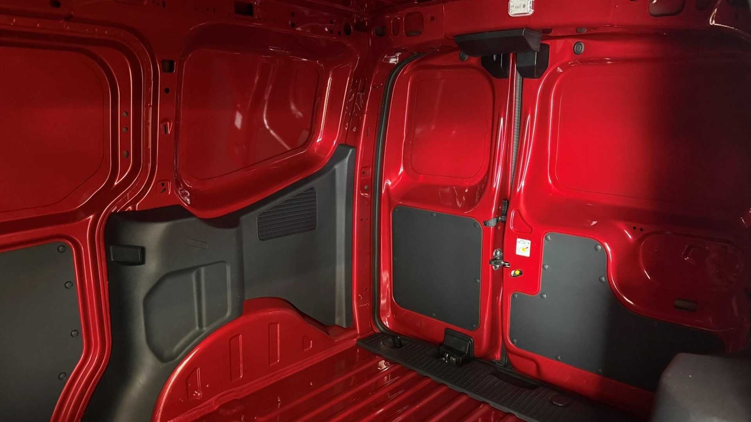 Used Ford Transit Courier for sale - 77068610: Photo 6