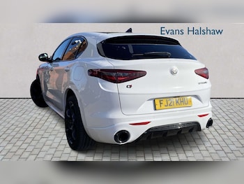 Used Alfa Romeo Stelvio 2021 for sale - 78233897: Photo