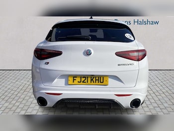 Used Alfa Romeo Stelvio 2021 for sale - 78233897: Photo