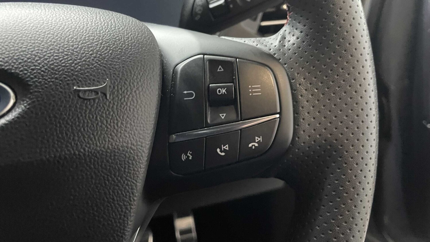 Used Ford Focus 2023 for sale - 75818871: Photo 19