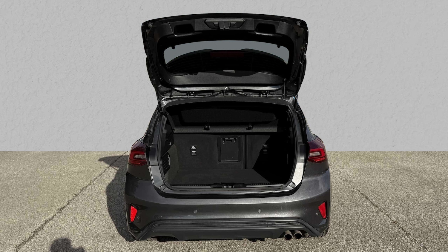 Used Ford Focus 2023 for sale - 75818871: Photo 7