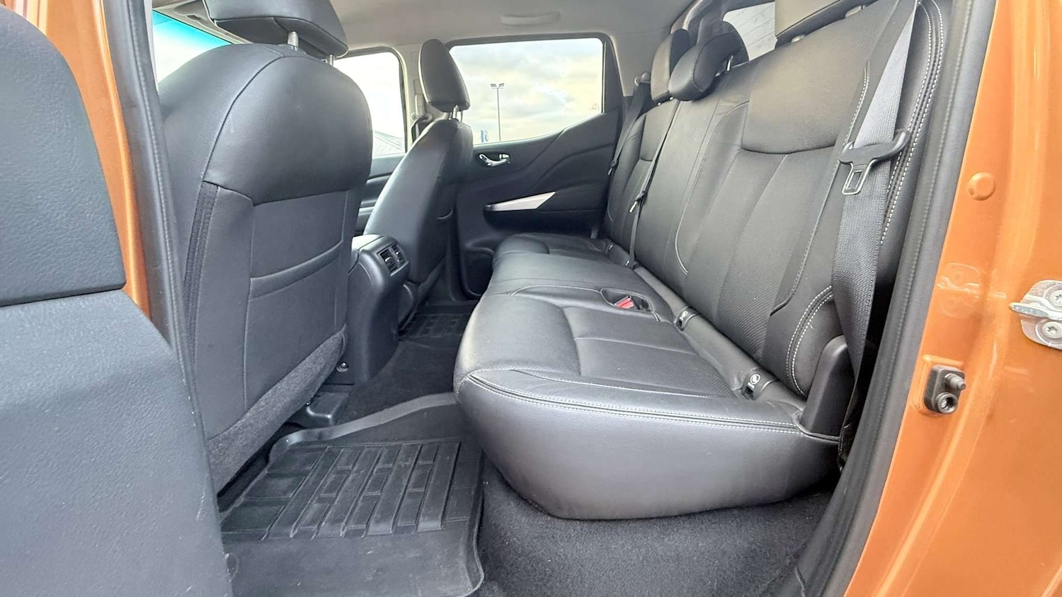 Used Nissan Navara 2017 for sale - 77093318: Photo 17