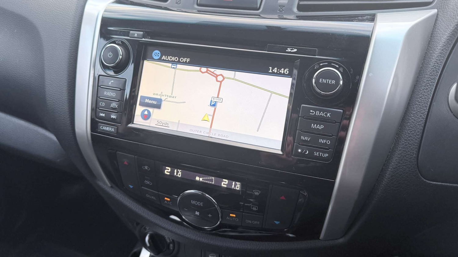 Used Nissan Navara 2017 for sale - 77093318: Photo 24