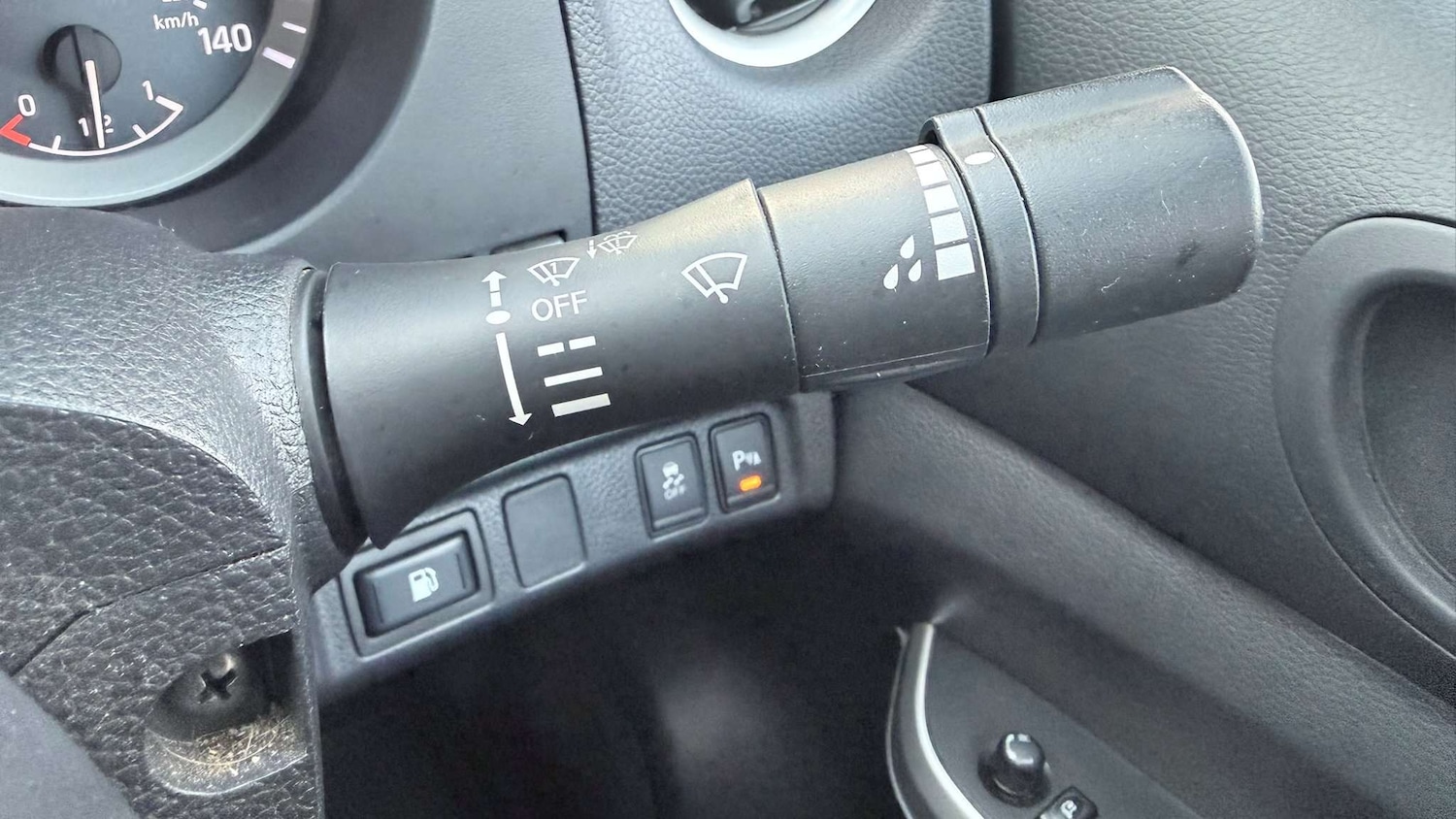 Used Nissan Navara 2017 for sale - 77093318: Photo 33